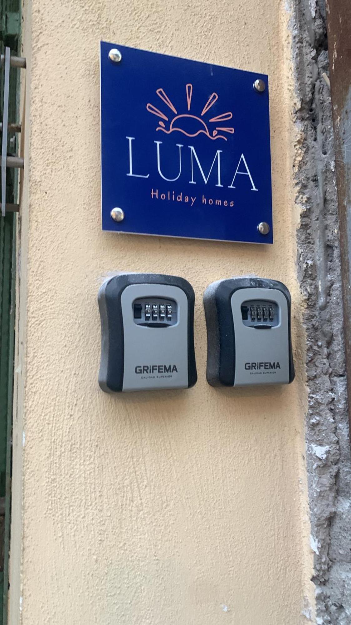 Luma Holiday Homes Mondragone Eksteriør billede